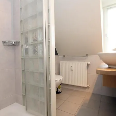 Luettmarsch 13_ Whg_ 6 *