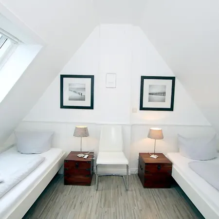 Апартаменты Luettmarsch 13_ Whg_ 6 *